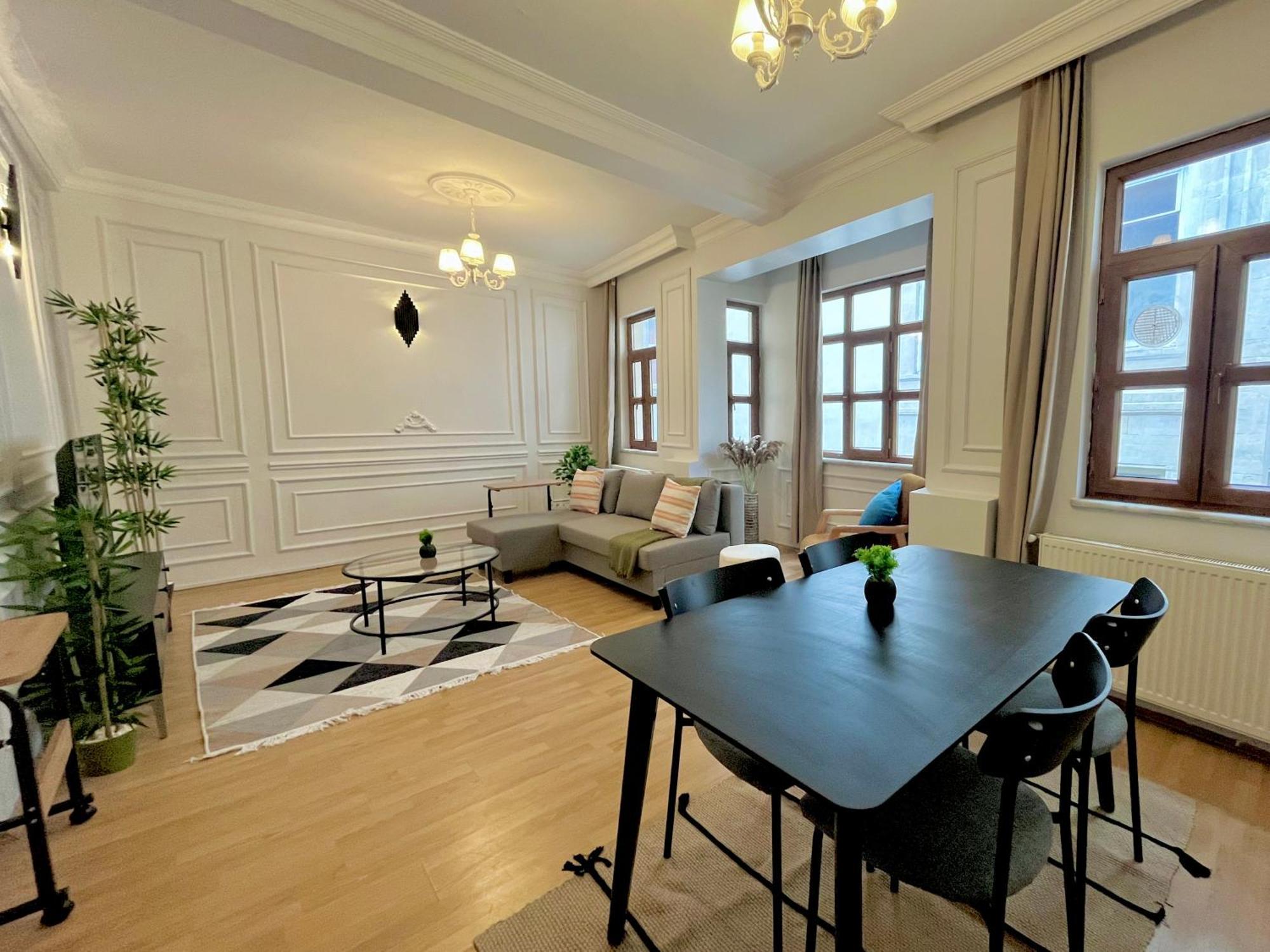 Hotel de apartamente W/ New Furnitures Next To Istiklal Street And Taksim Square Istanbul